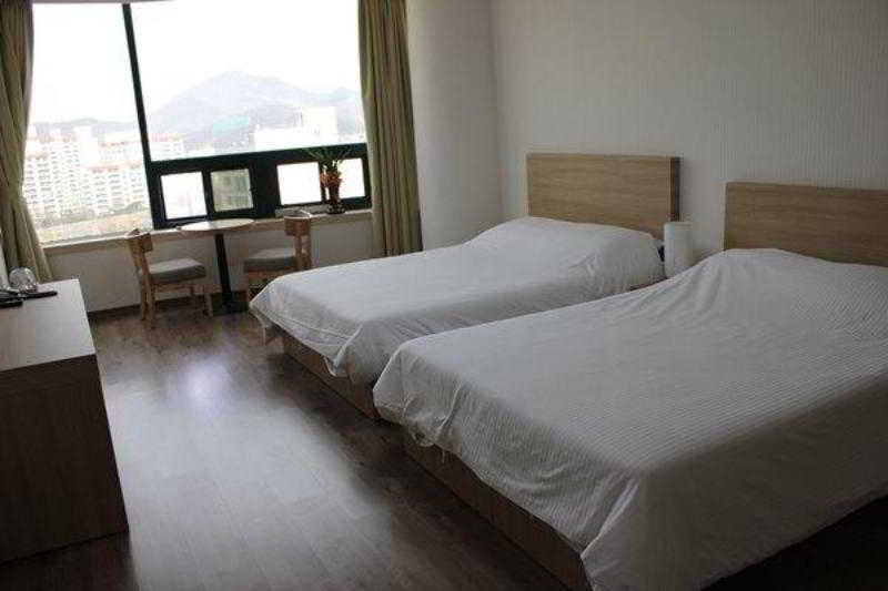 Elena Business Hotel Yeosu Dış mekan fotoğraf