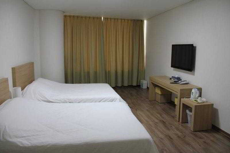 Elena Business Hotel Yeosu Dış mekan fotoğraf
