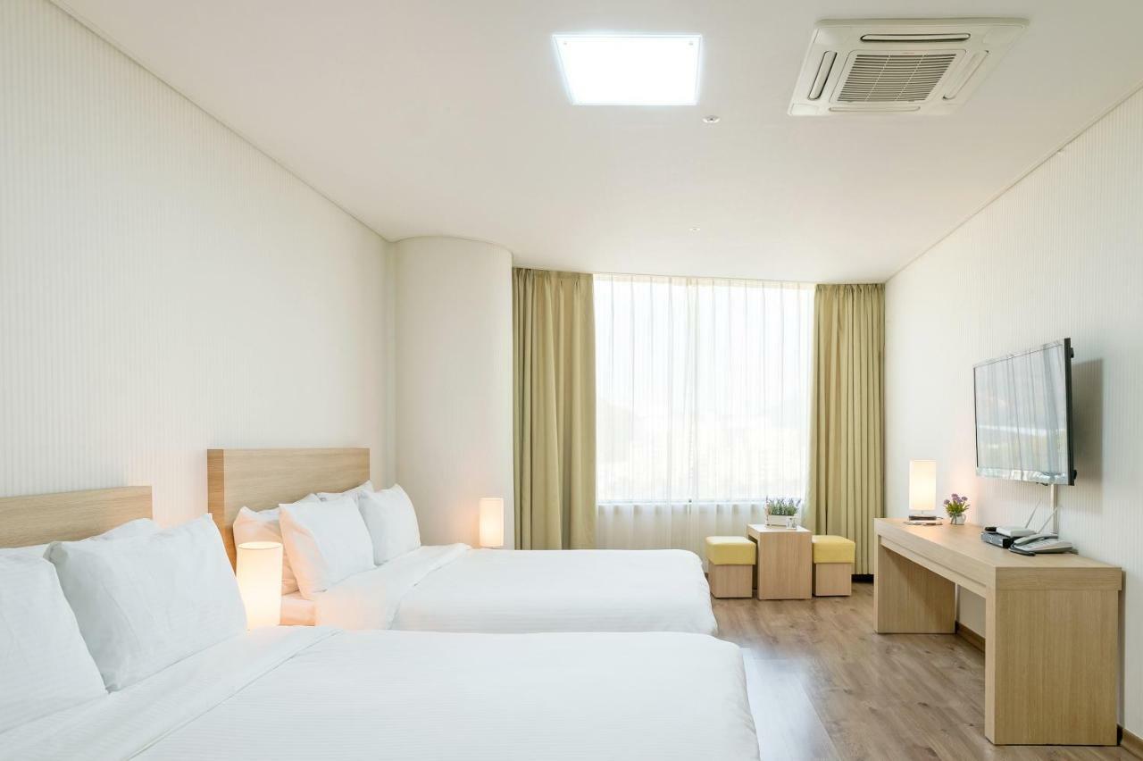 Elena Business Hotel Yeosu Dış mekan fotoğraf